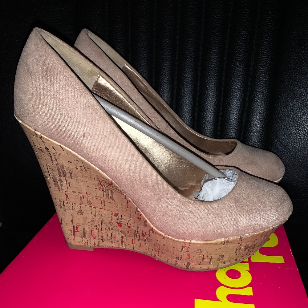 Women Taupe Wedge